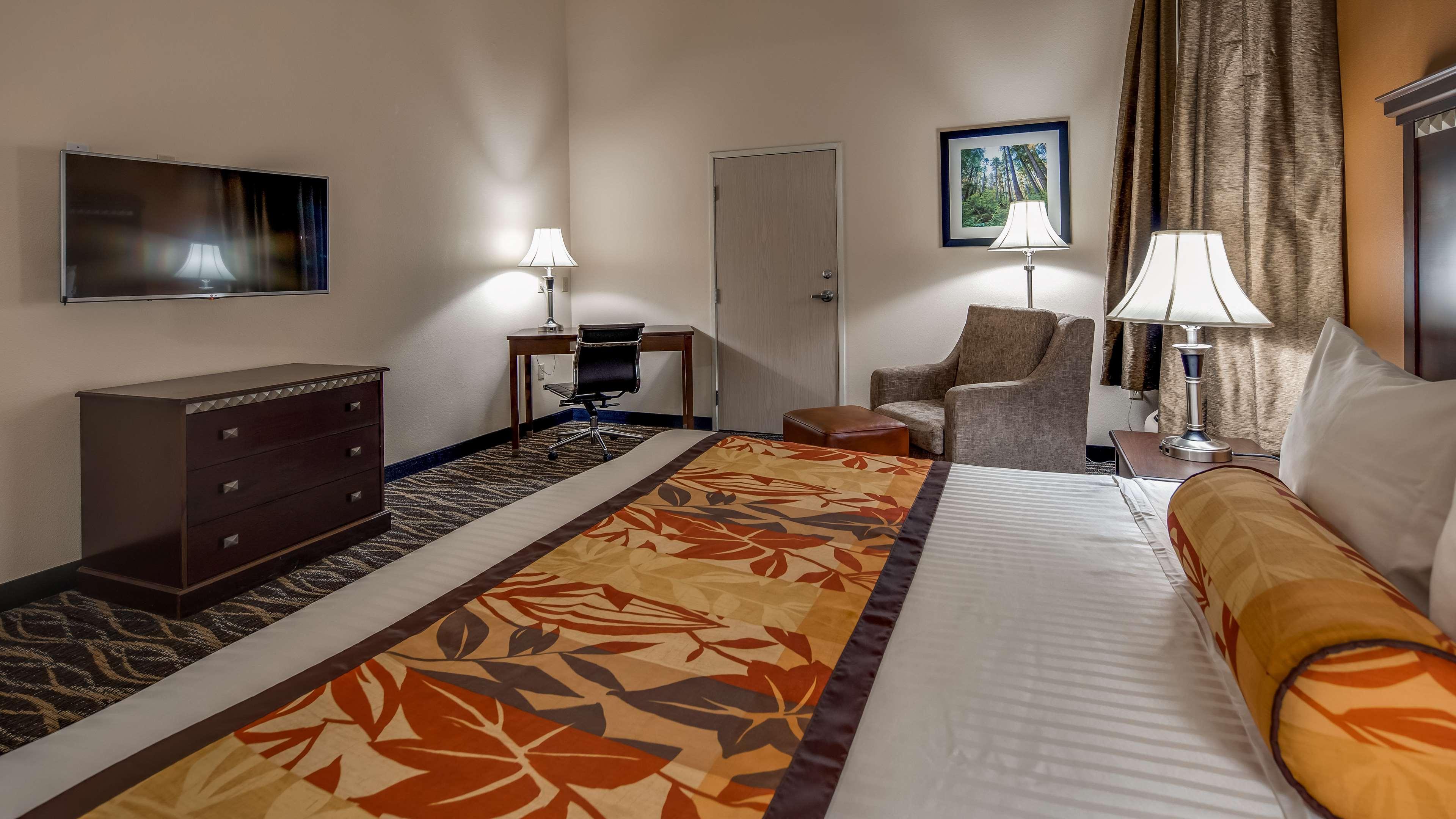 Best Western Plus Battleground Inn & Suites Battle Ground Exterior foto