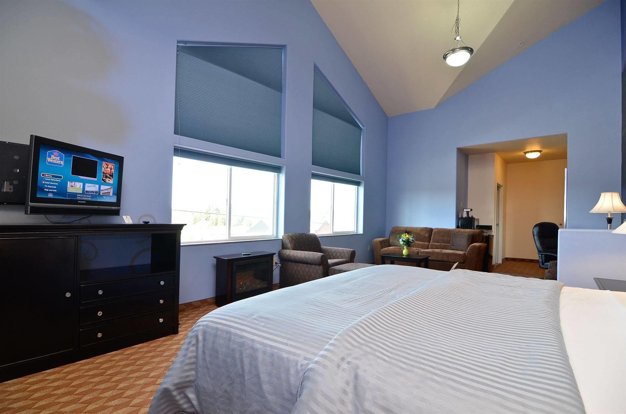Best Western Plus Battleground Inn & Suites Battle Ground Exterior foto